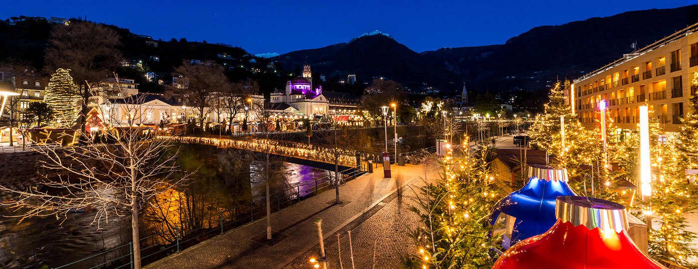 Merano Mercatini Di Natale Foto.Mercatini Di Natale Di Merano La Magia Della Citta Termale