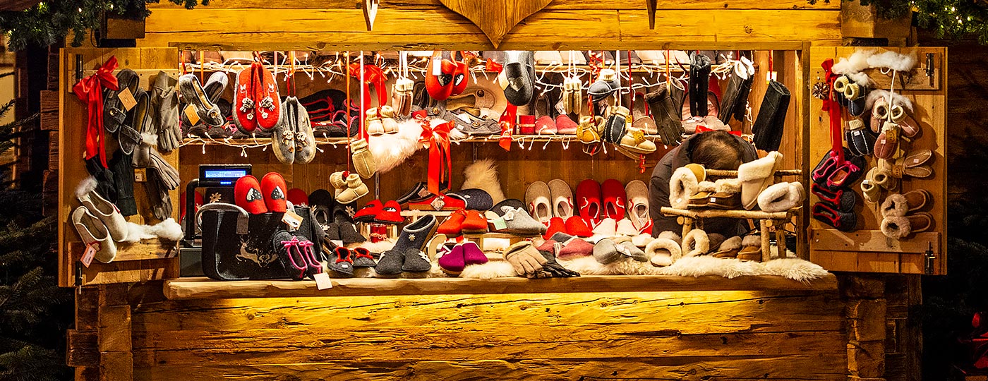 Casetta di pantofole ai Mercatini di Natale Castelrotto